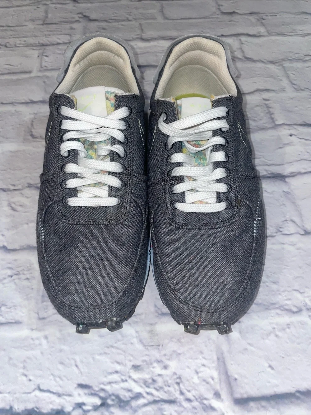 Nike Daybreak Type Recycled Canvas. Size 7.5